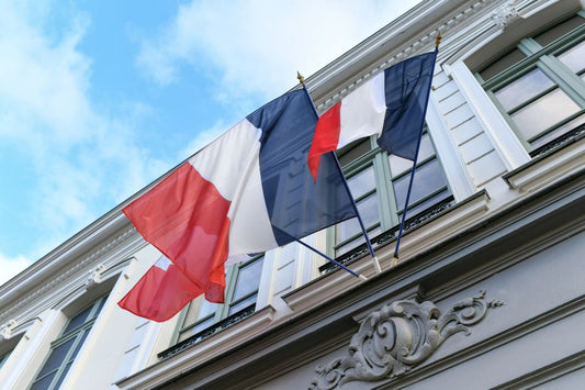 Testy medycznych konopi we Francji przedłużone do 2025 r.